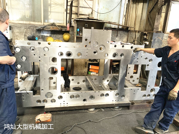 東莞大型機(jī)械加工過(guò)程中如何提高導(dǎo)軌運(yùn)動(dòng)性能？